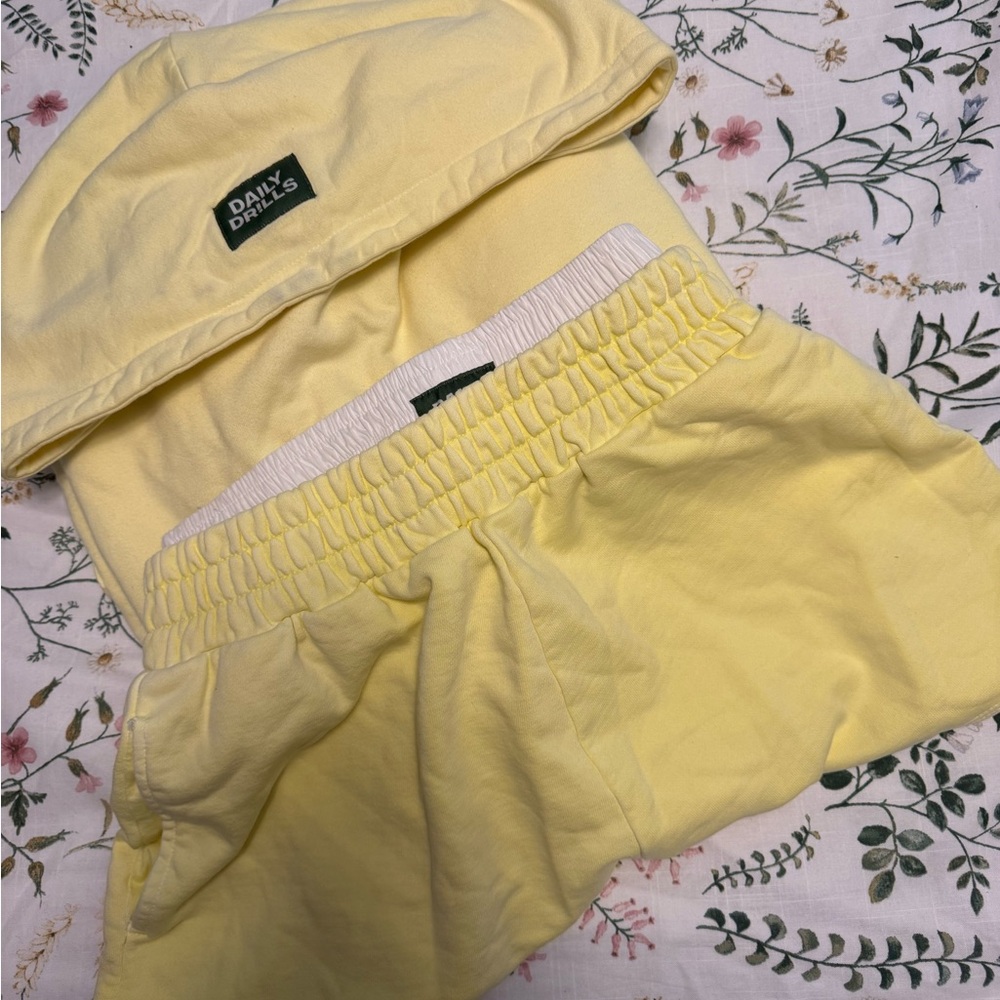 Daily Drills Light Yellow Hoodie and Shorts